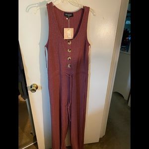 Kittenish sleeveless jumpsuit cranberry